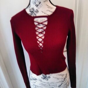 Forever 21 Crisscross VNeck Cable Knit sweater